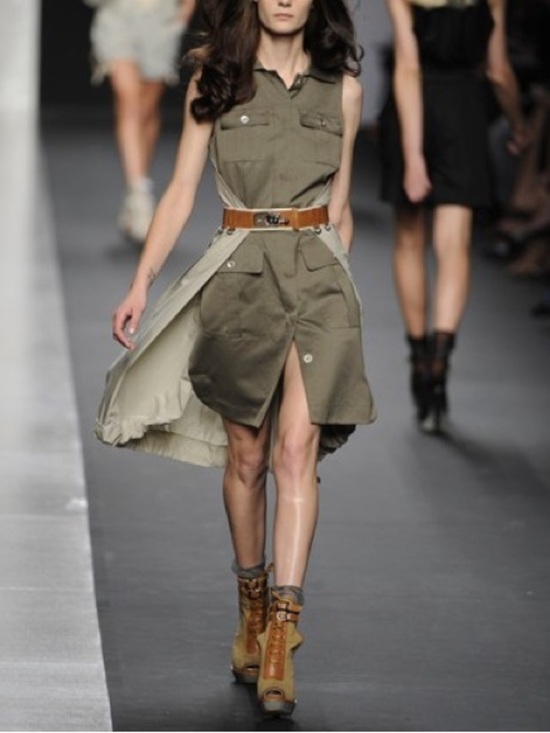 Sportmax Dresses & Skirts - Sportmax Defilé Max Mara RTW Collection Olive Green Tan Sleeveless Dress Sz S